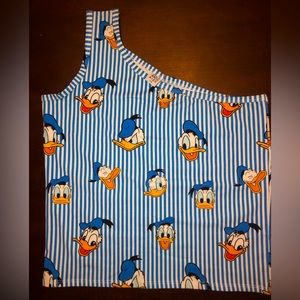 Wild Rich Kids Brand One-Shoulder Crop (3XL)